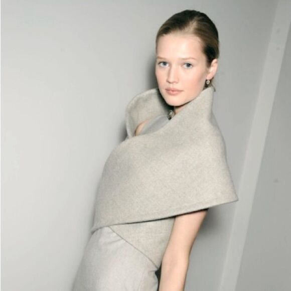 Ralph Lauren Fall 2009 Runway Collection Grey Heather Cashmere Wraparound Stole - Picture 8 of 15